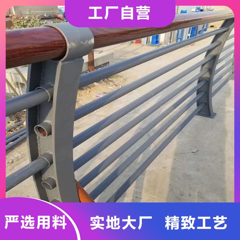 防撞護(hù)欄不銹鋼護(hù)欄廠家嚴(yán)格把控每一處細(xì)節(jié)