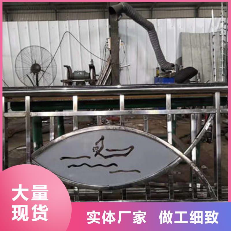 公路護(hù)欄,城市景觀防護(hù)欄實(shí)力雄厚品質(zhì)保障