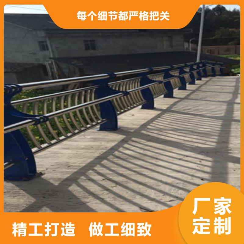 【防撞立柱公路護欄批發價格】