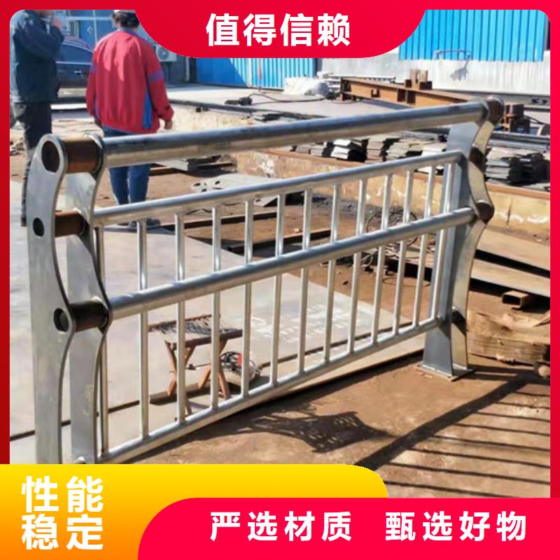 灯光护栏道路隔离栏种类多质量好