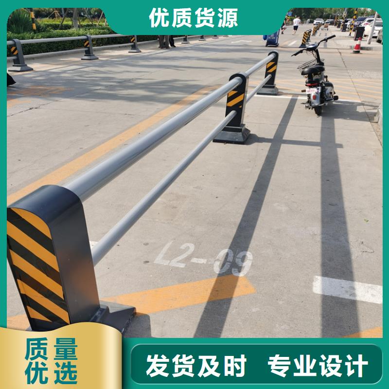 6063鋁合金公路防撞護欄強度高經久耐用