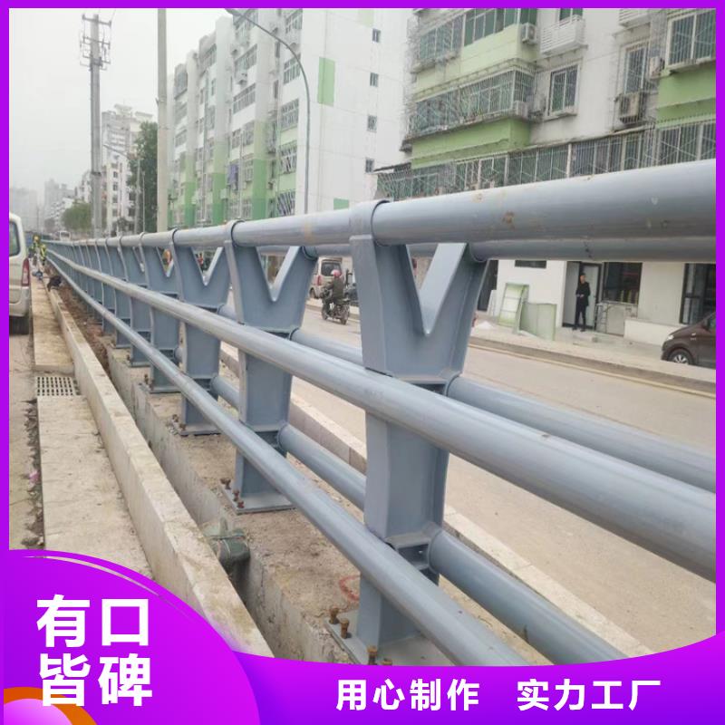 Q345橋梁防撞護欄純手工焊接美觀堅固