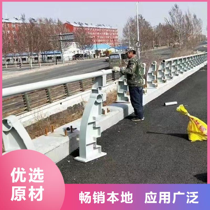 燈光景觀護欄廠家【河堤防撞護欄】價格地道