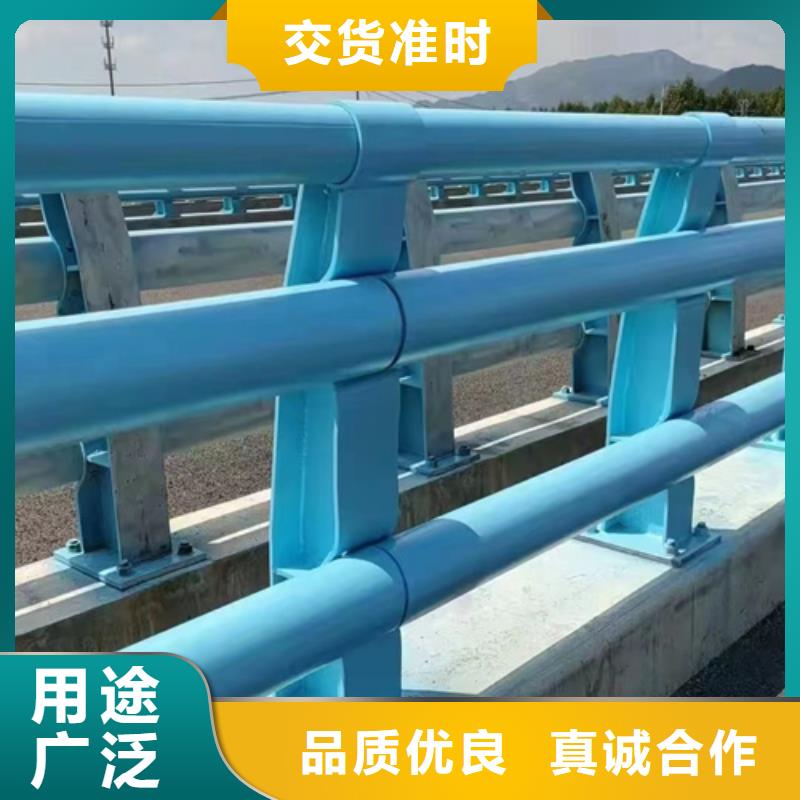 現(xiàn)貨供應(yīng)高速公路護(hù)欄施工機(jī)的廠家