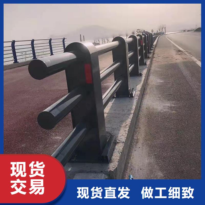 橋梁燈光護欄距您較近