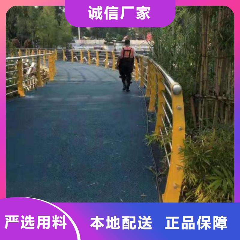 道路护栏灯箱护栏每个细节都严格把关