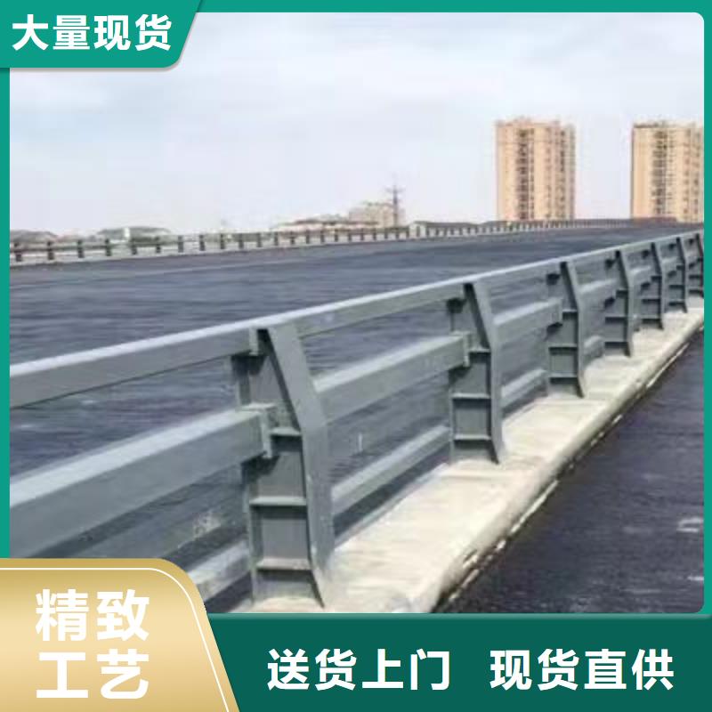 公路防撞護欄-專注研發