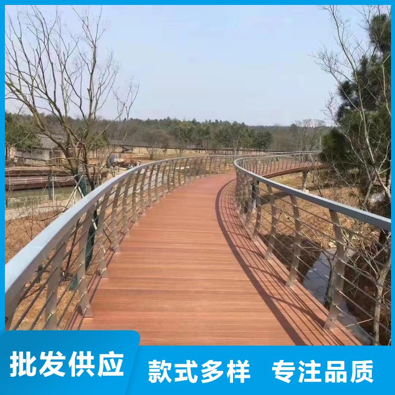 有现货的道路防撞护栏公司