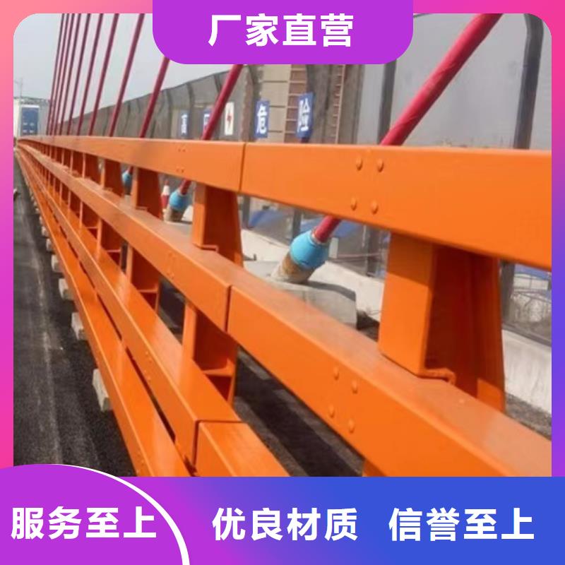 道路護(hù)欄-交通防撞圍欄每個細(xì)節(jié)都嚴(yán)格把關(guān)