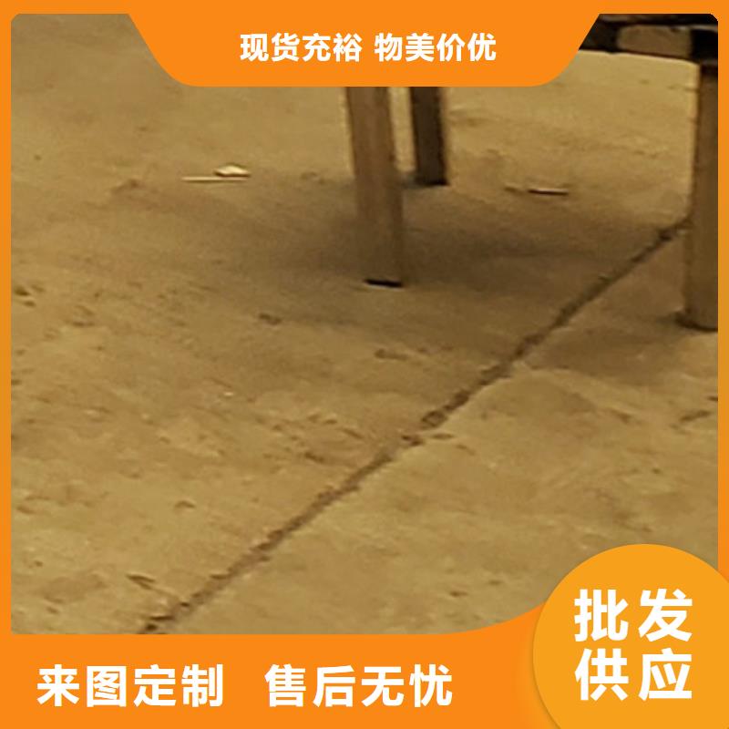 護(hù)欄,不銹鋼碳素鋼復(fù)合管廠多種規(guī)格供您選擇