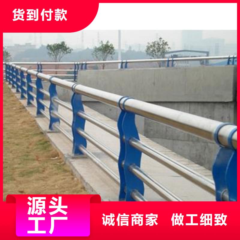 桥梁护栏镀锌喷塑钢板立柱一站式供应厂家