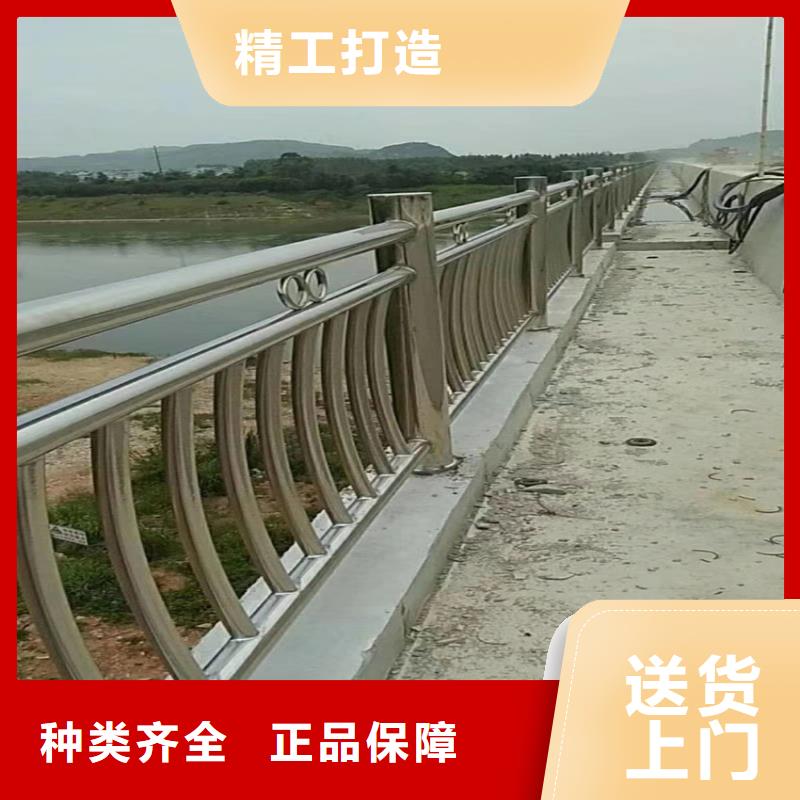 道路護(hù)欄欄桿護(hù)欄道路護(hù)欄護(hù)欄