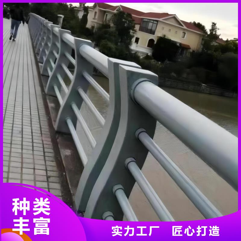 镀锌管河道护栏生产