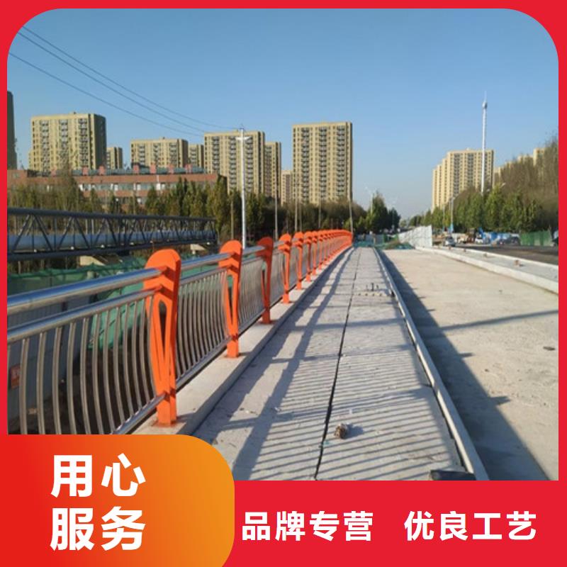 道路护栏山东复合管护栏厂家现货满足大量采购