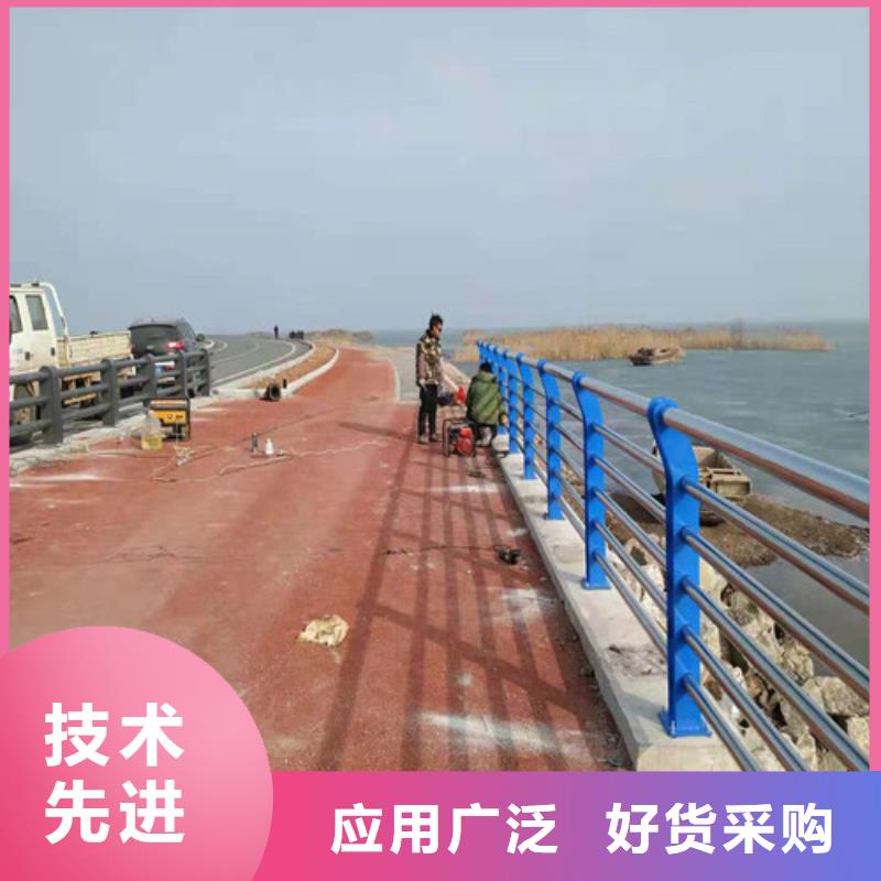 道路护栏山东复合管护栏厂家好品质选我们