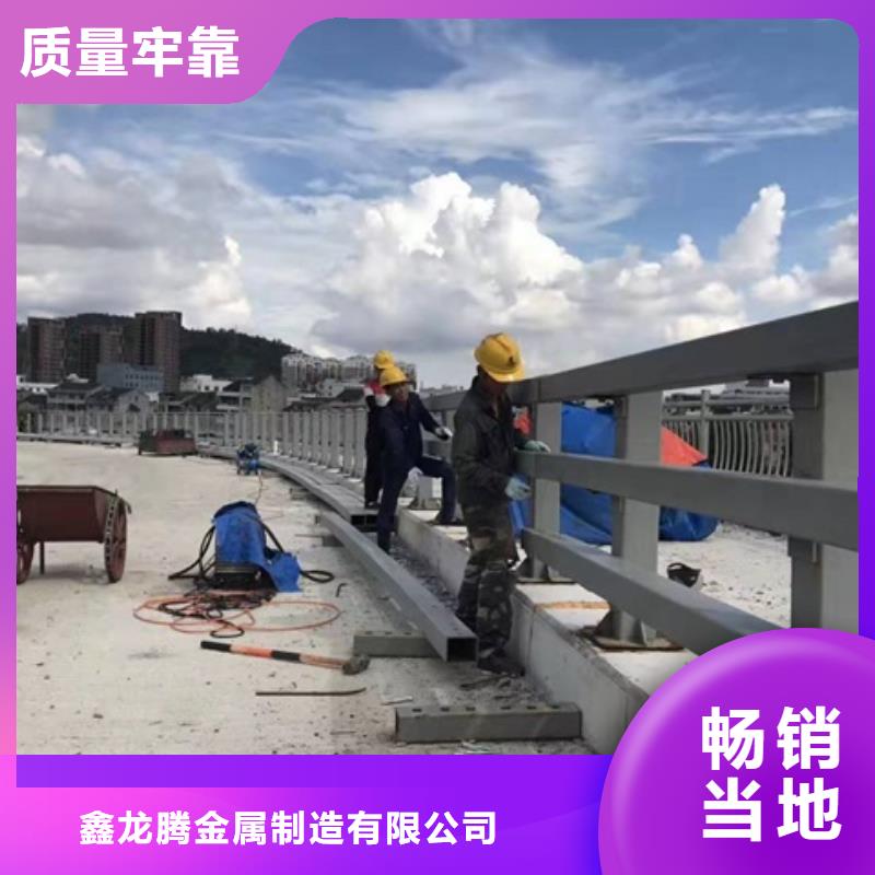 防撞護欄橋梁護欄質(zhì)檢嚴格放心品質(zhì)