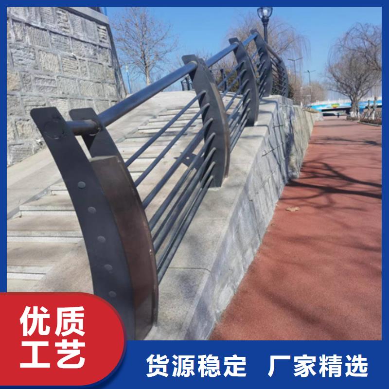 道路護(hù)欄廠家直銷