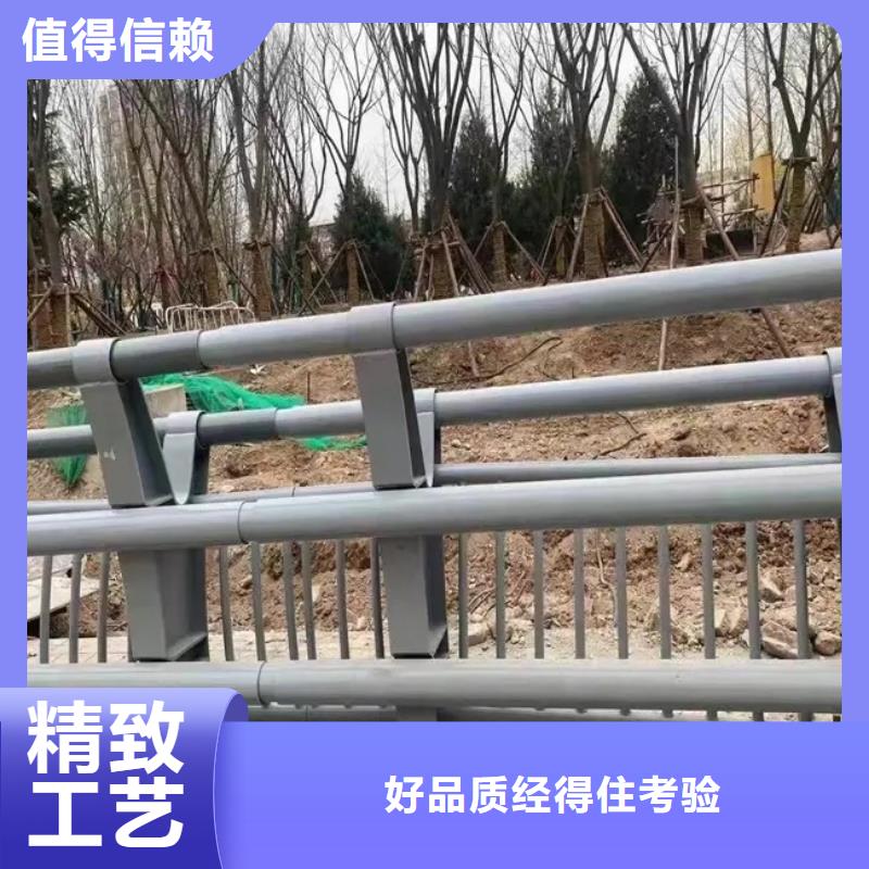 公路安全防撞護欄廠家生產(chǎn)廠家貨到付款點擊進入