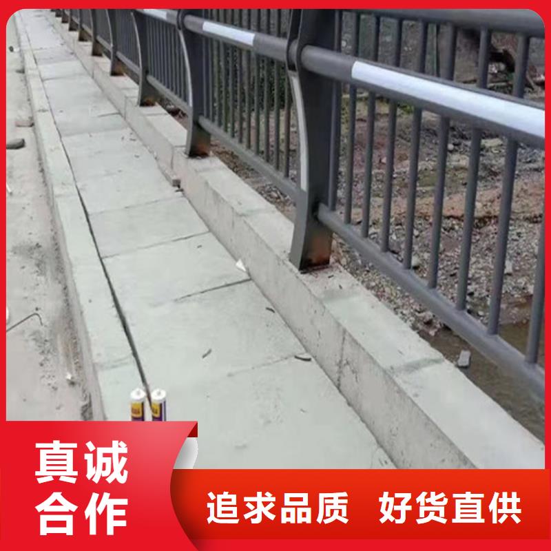 燈光防撞護欄實力廠家