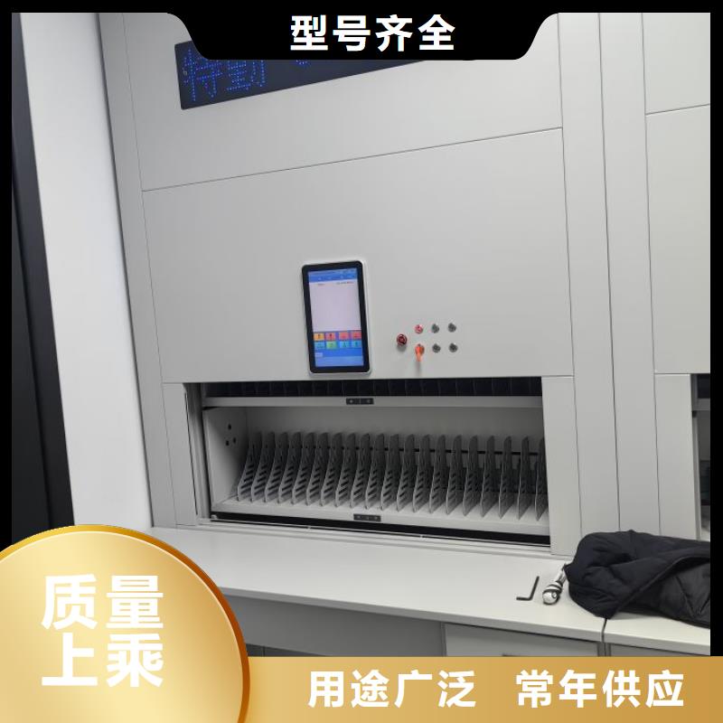 當(dāng)?shù)赜惺邸决慰怠繖n案室檔案架