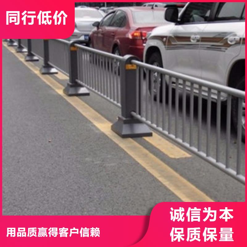 【橋梁道路隔離護(hù)欄_橋梁燈光護(hù)欄匠心制造】