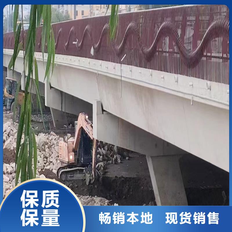 Q355B橋梁河道護欄廠家現(xiàn)貨直供橋梁防撞欄桿